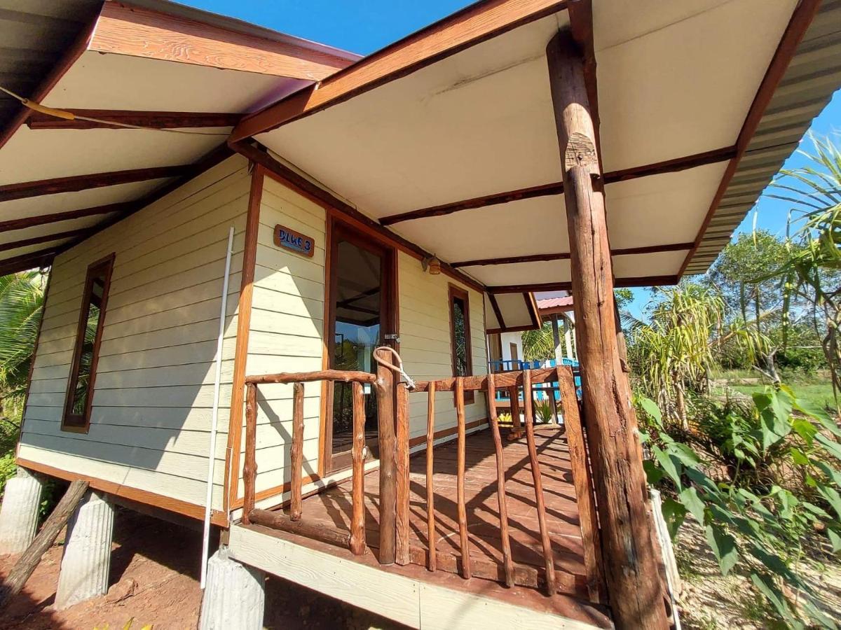 Blue Sky Bungalow Koh Jum Extérieur photo